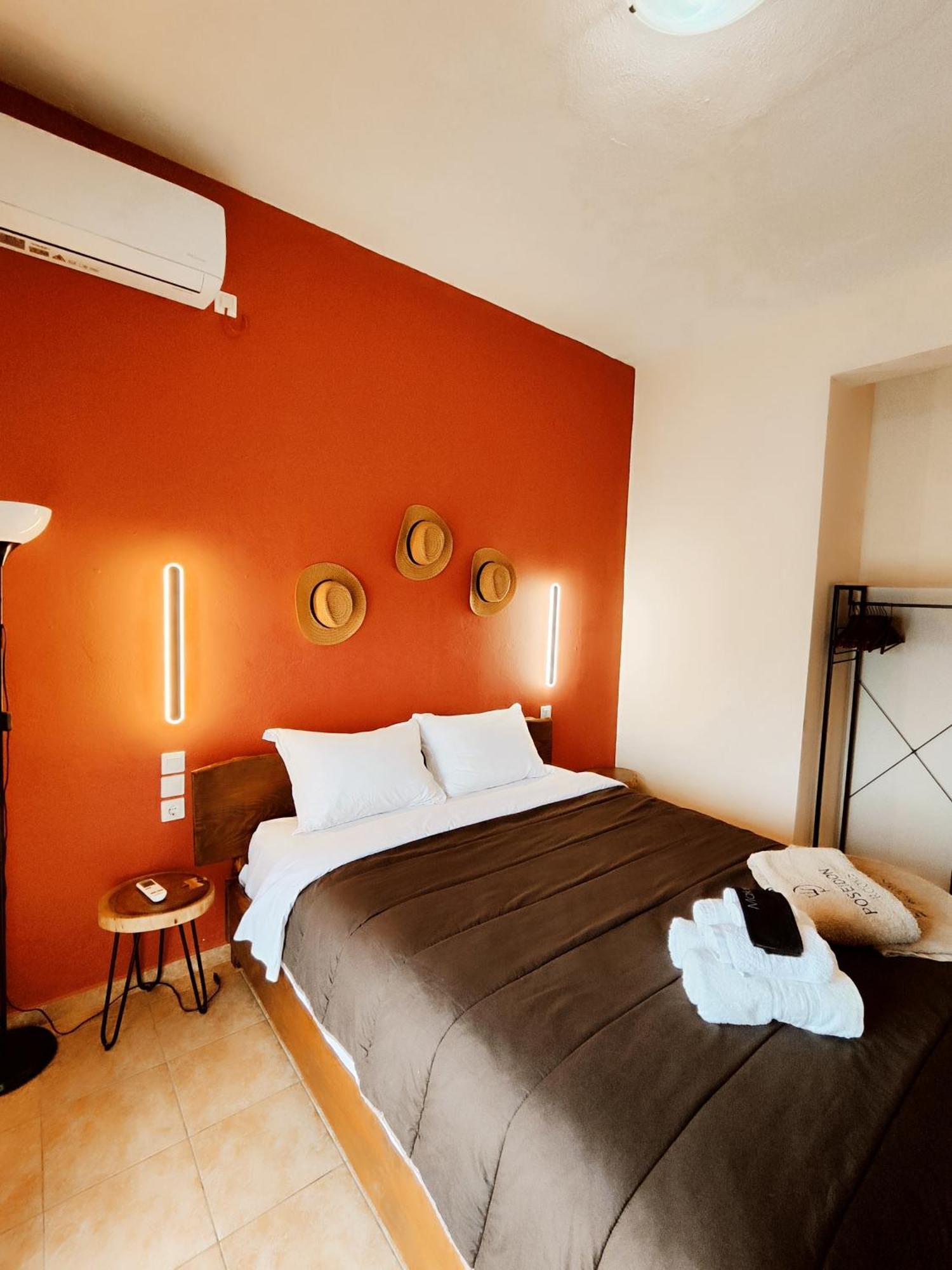 Poseidon Rooms Кала-Нера Экстерьер фото