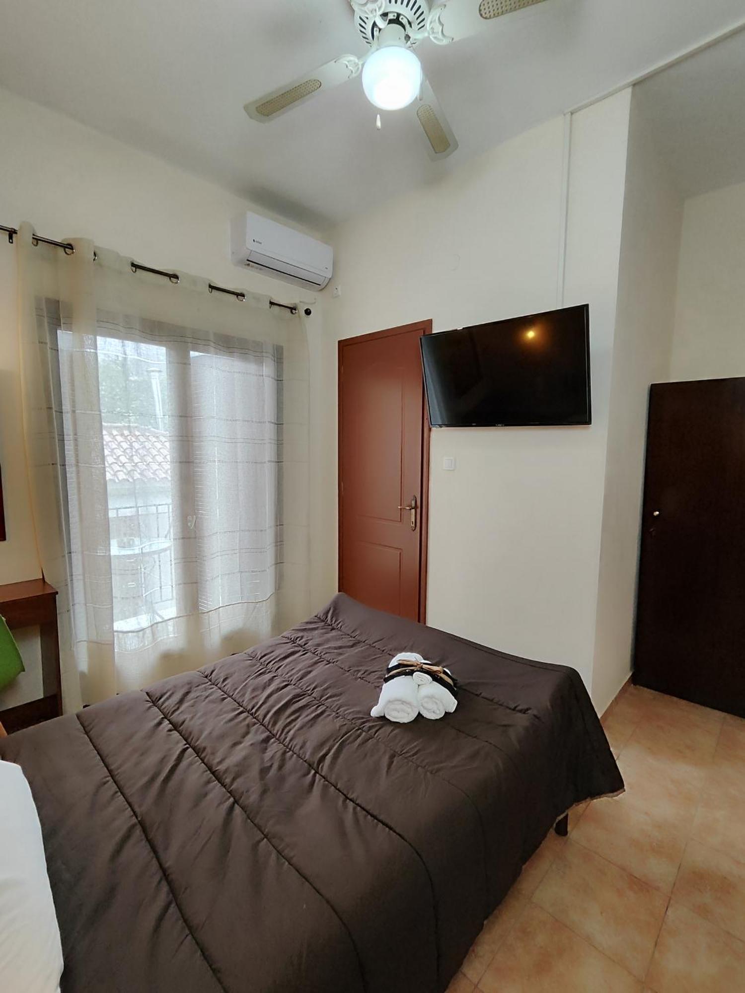 Poseidon Rooms Кала-Нера Экстерьер фото